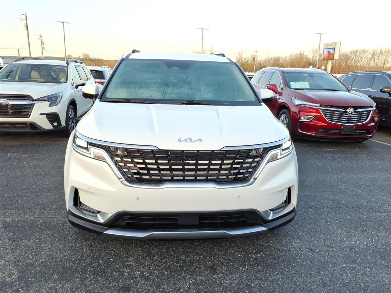 Kia Carnival  2022
