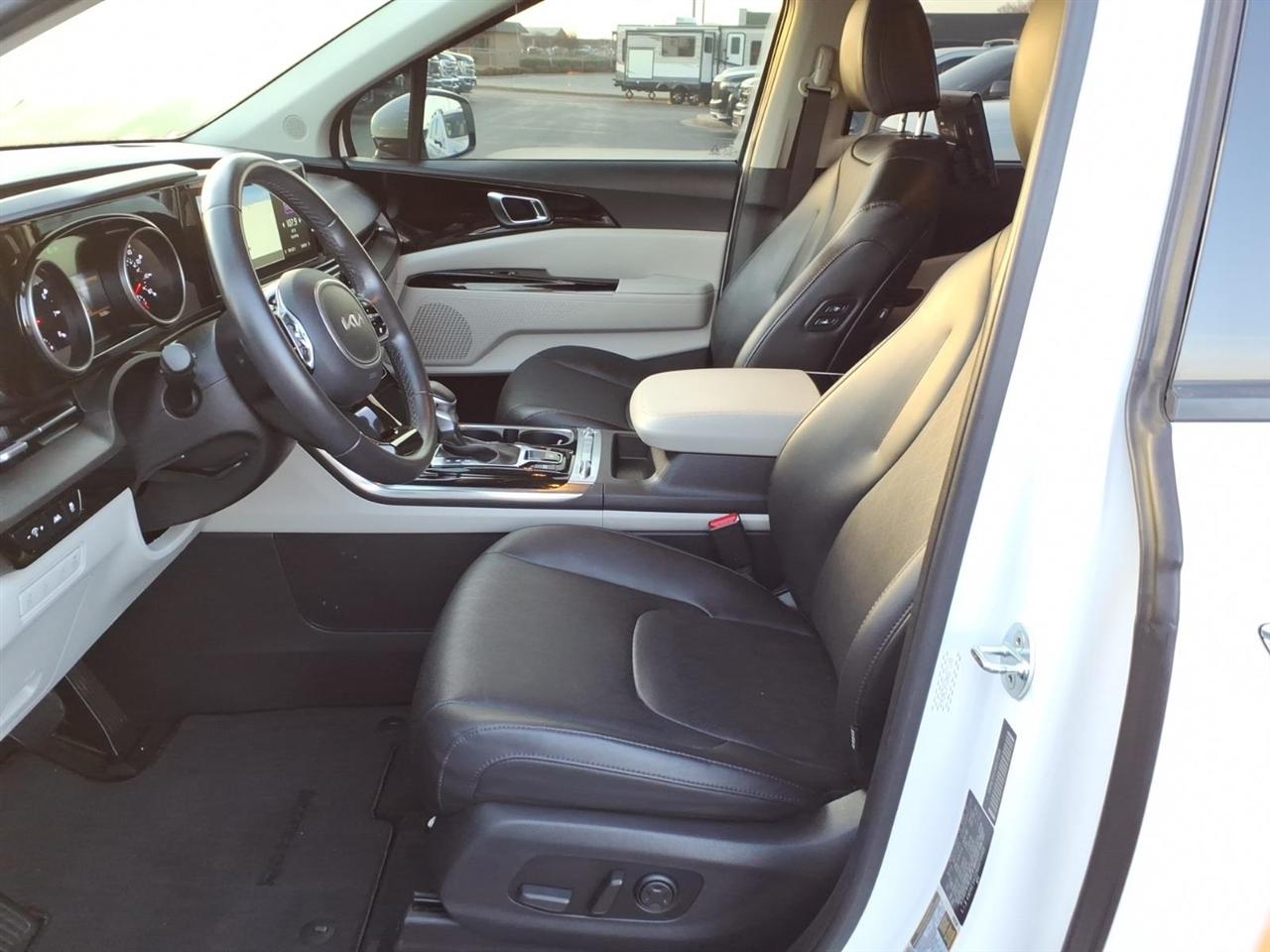 Kia Carnival  2022
