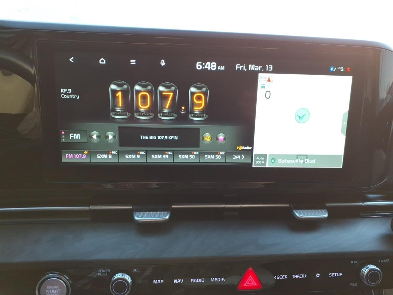 Kia Carnival  2022