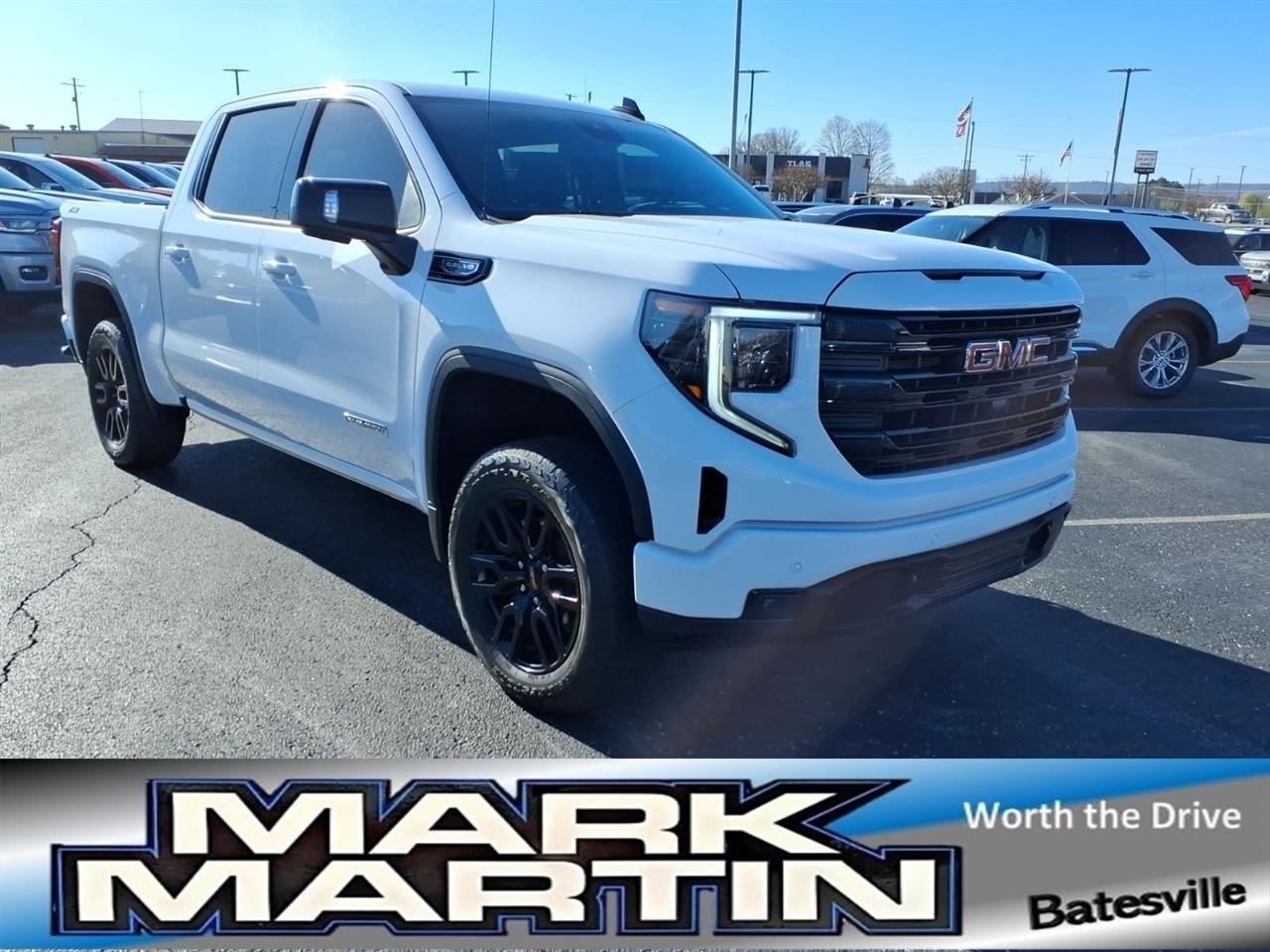 2024 GMC Sierra 1500 Elevation
