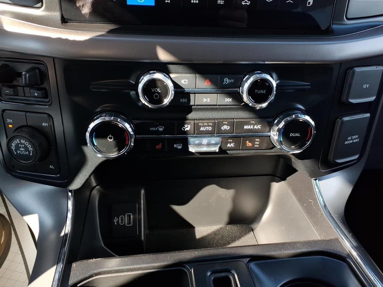 Ford F-150  2026