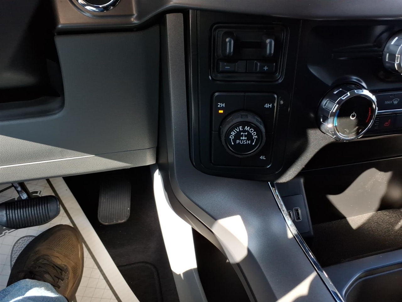 Ford F-150  2026