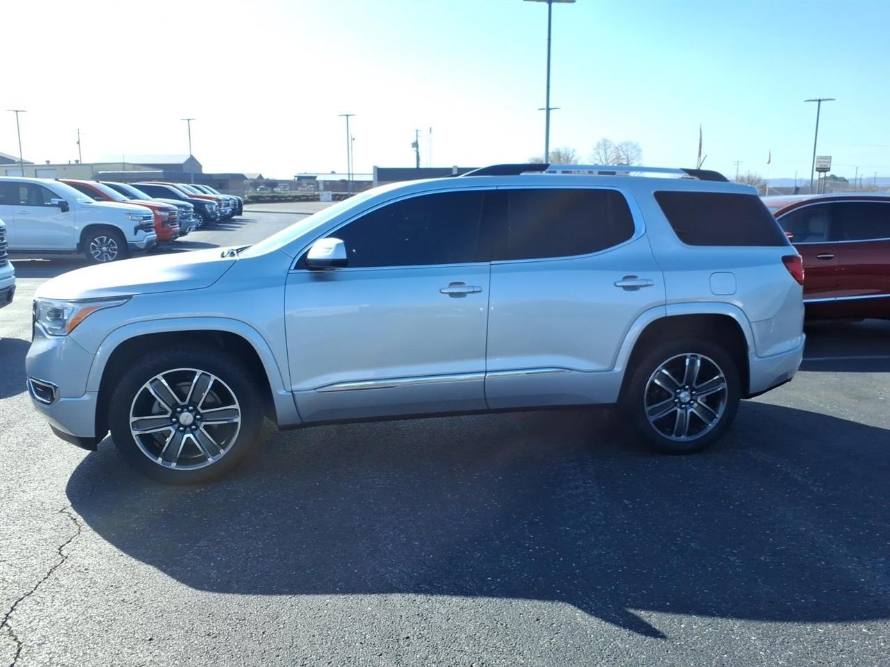 GMC Acadia  2019