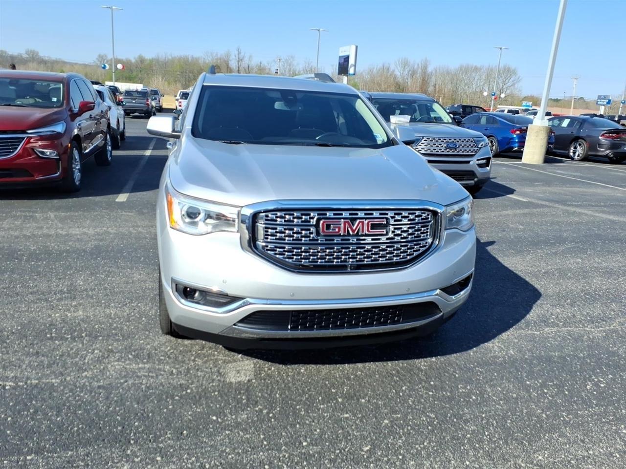 GMC Acadia  2019