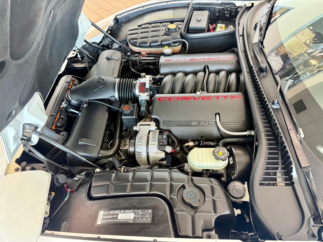 Chevrolet Corvette  2001