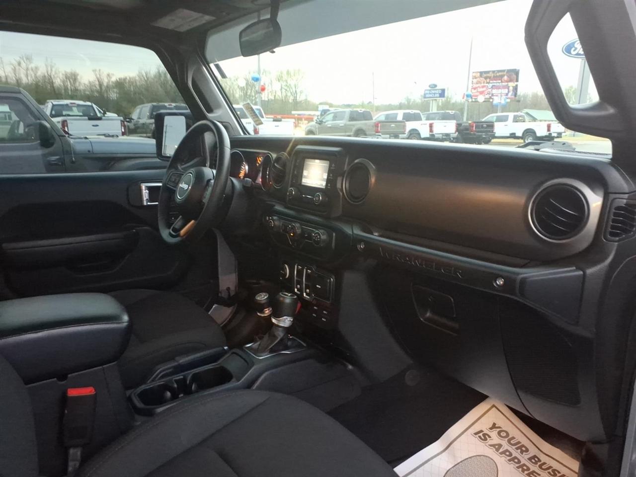 Jeep Wrangler Sport S 2019