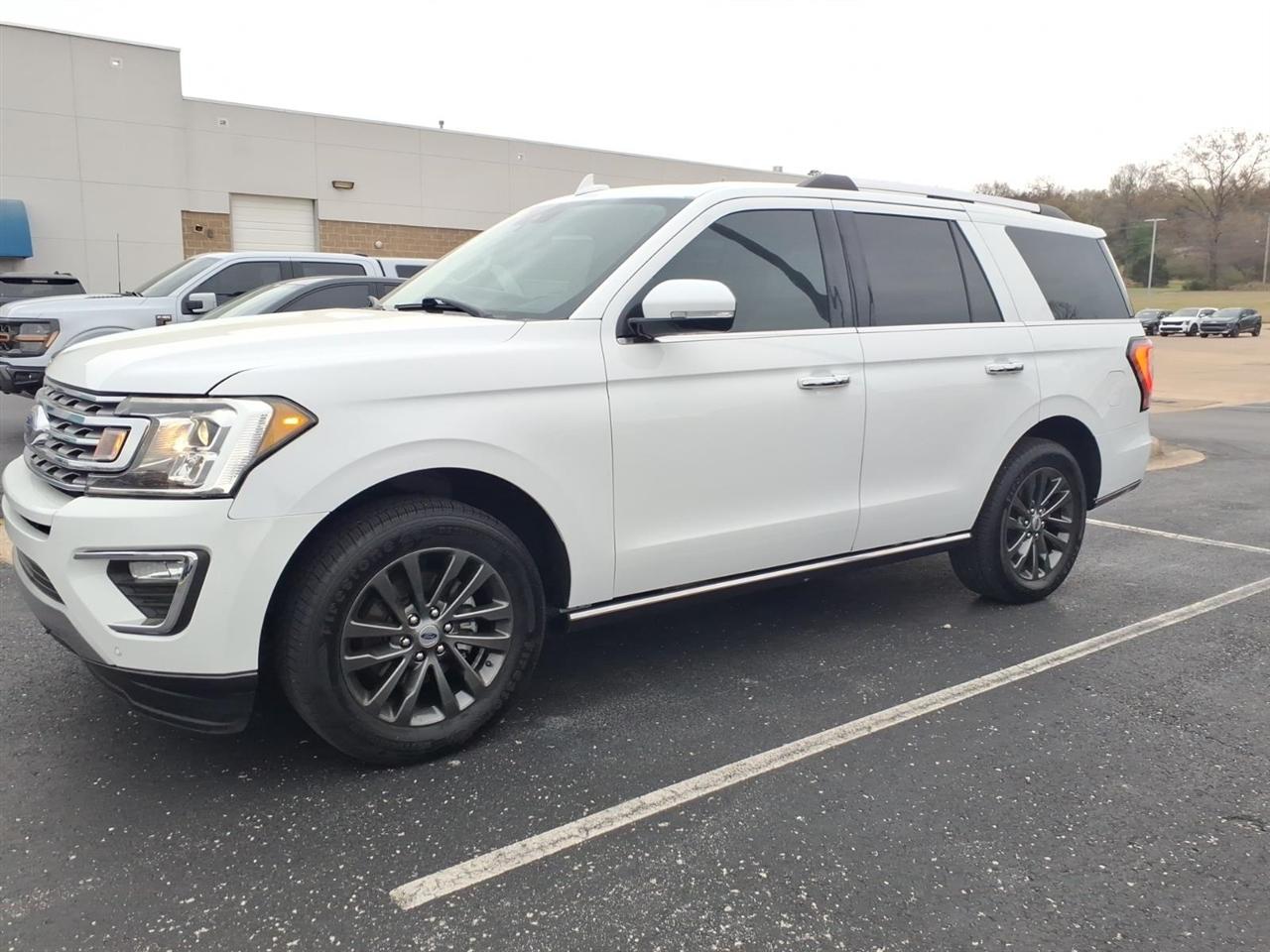 Ford Expedition  2020