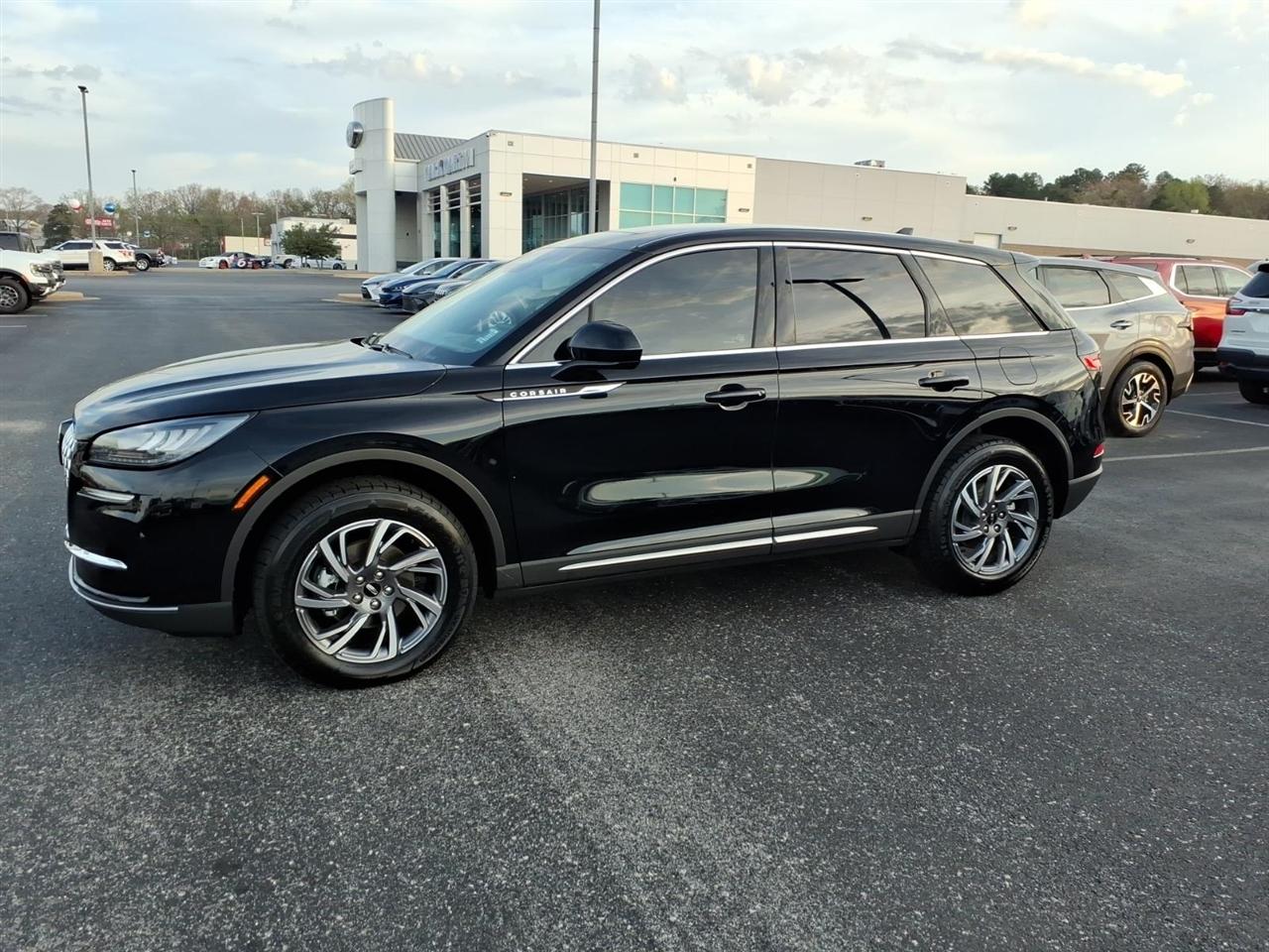 Lincoln Corsair  2024