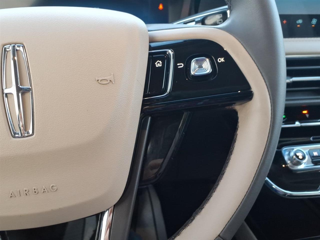 Lincoln Corsair  2024