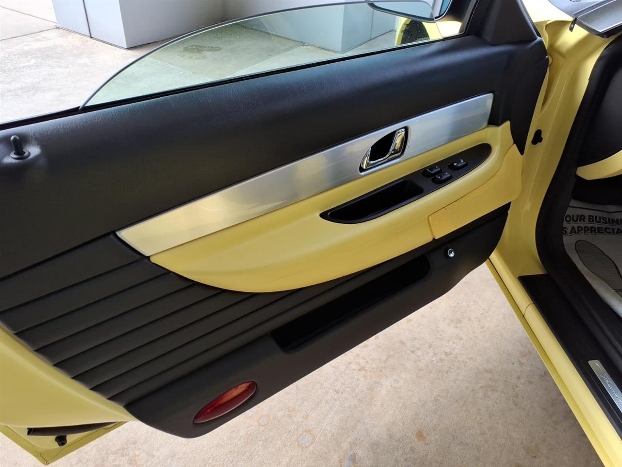 Ford Thunderbird  2002