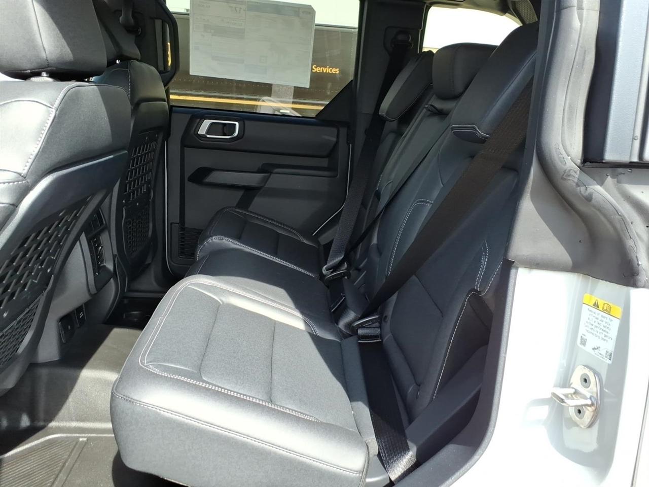 Ford Bronco  2026