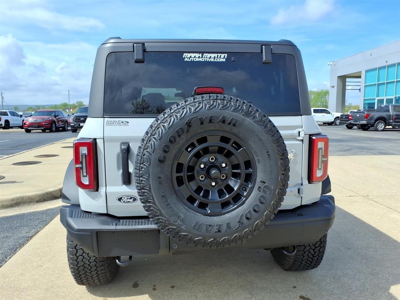 Ford Bronco  2026