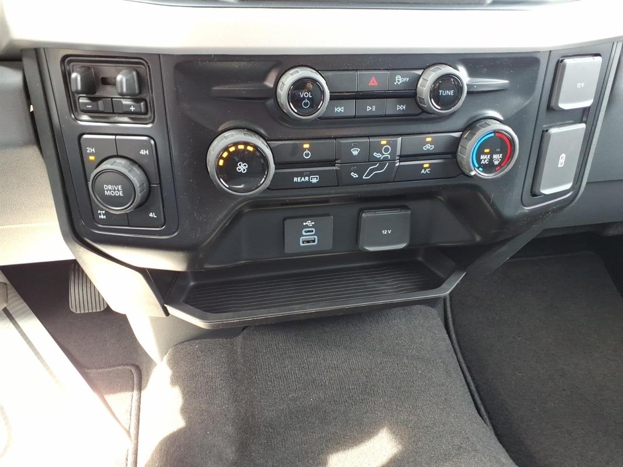 Ford Super Duty F-250 SRW  2026