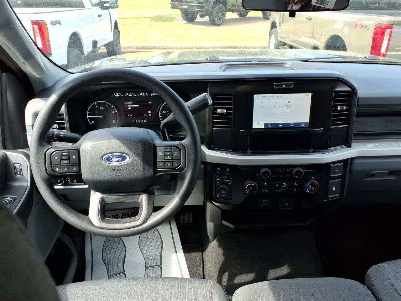 Ford Super Duty F-250 SRW  2026