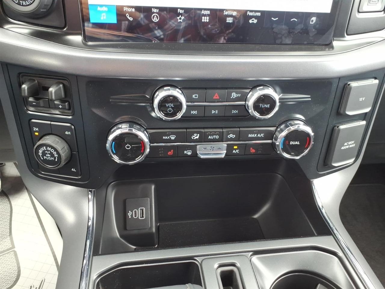 Ford F-150  2026