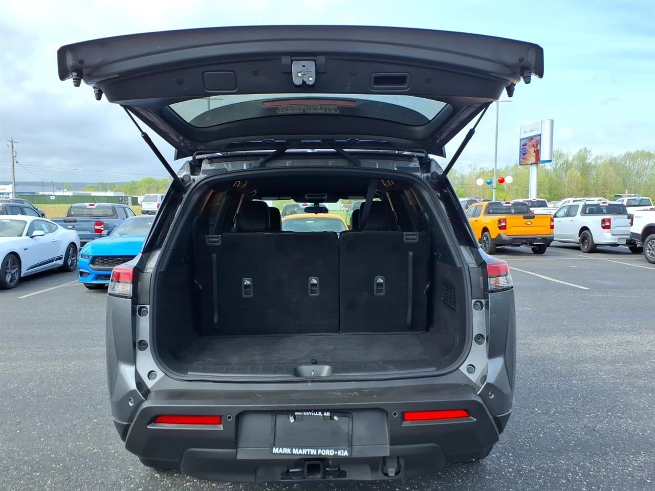 Nissan Pathfinder  2023