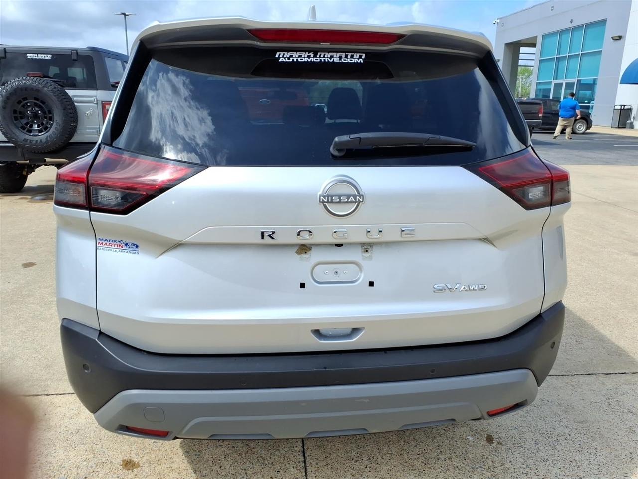 Nissan Rogue  2023