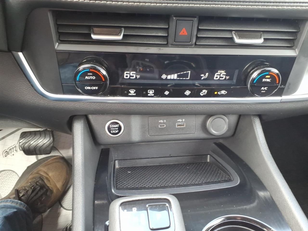Nissan Rogue  2023