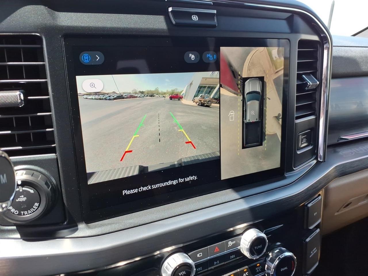 Ford Super Duty F-250 SRW  2025