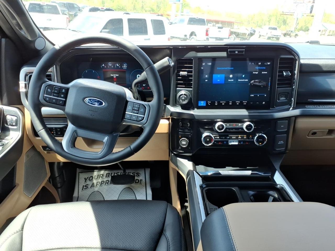 Ford Super Duty F-250 SRW  2025