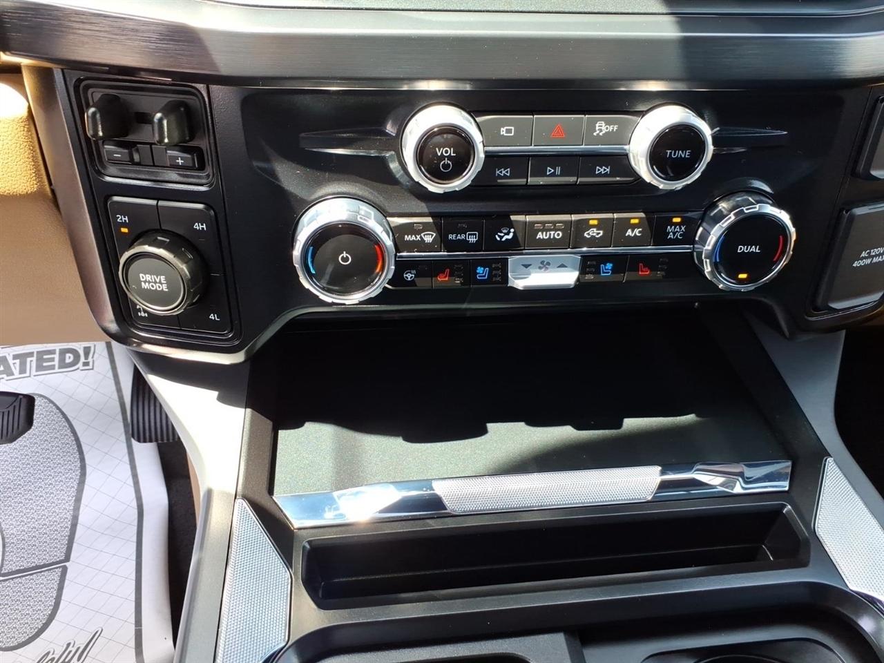 Ford Super Duty F-250 SRW  2025