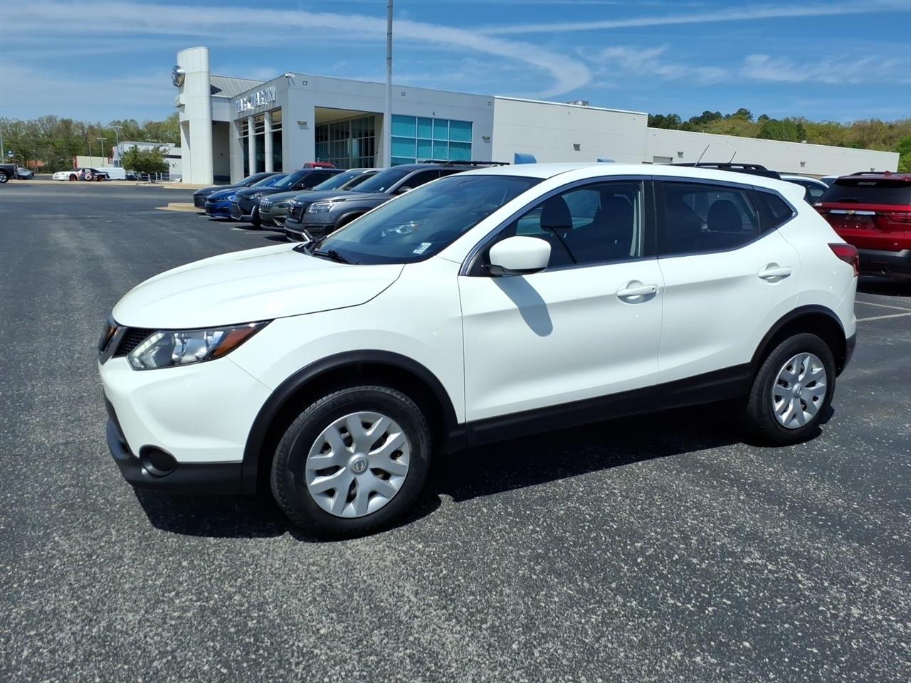 Nissan Rogue Sport  2019