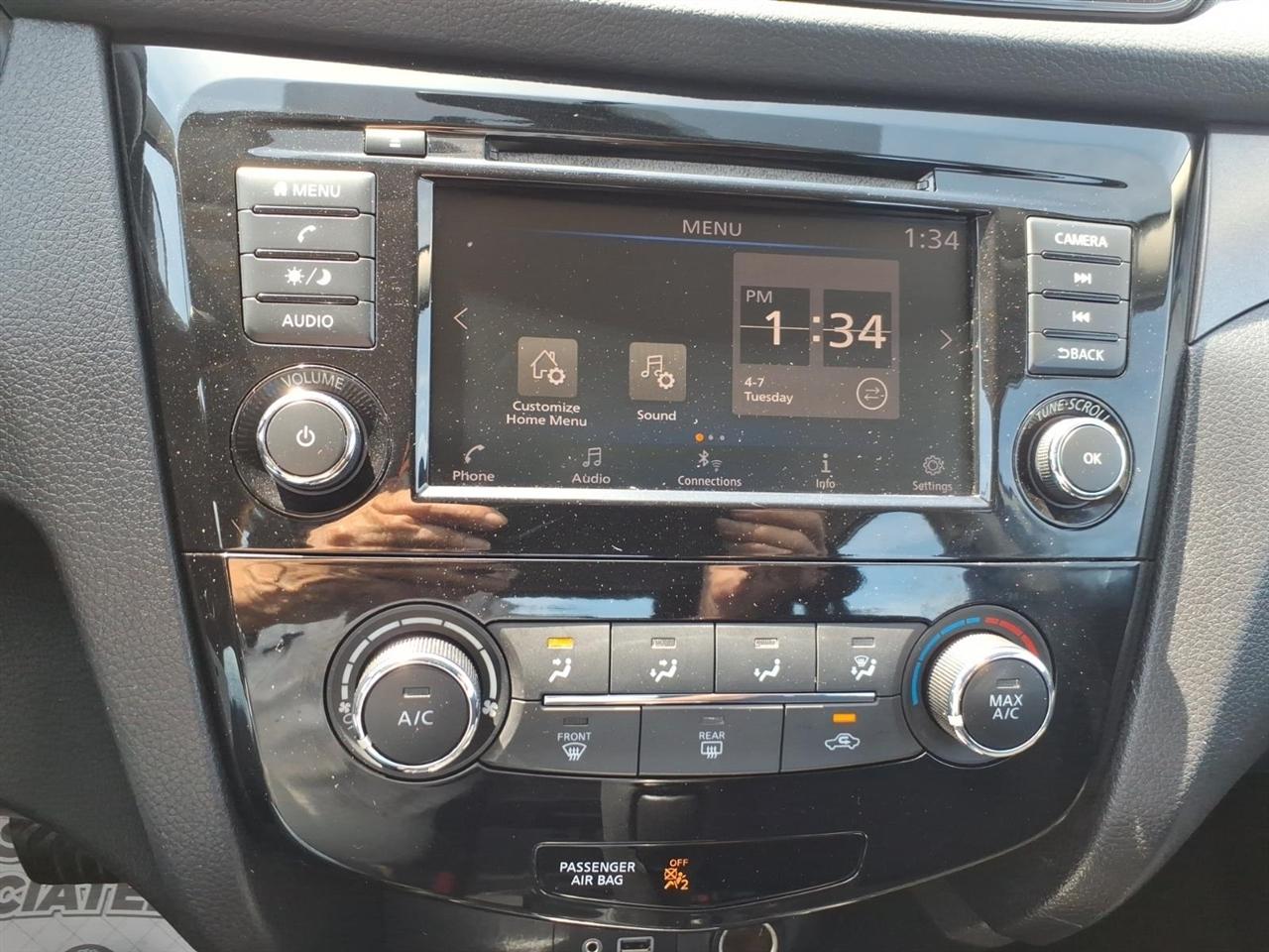 Nissan Rogue Sport  2019