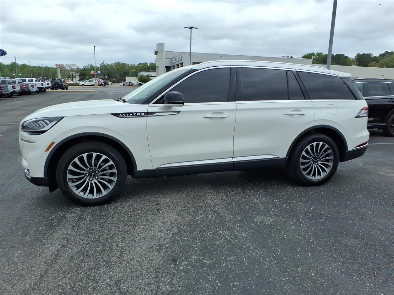 Lincoln Aviator  2023