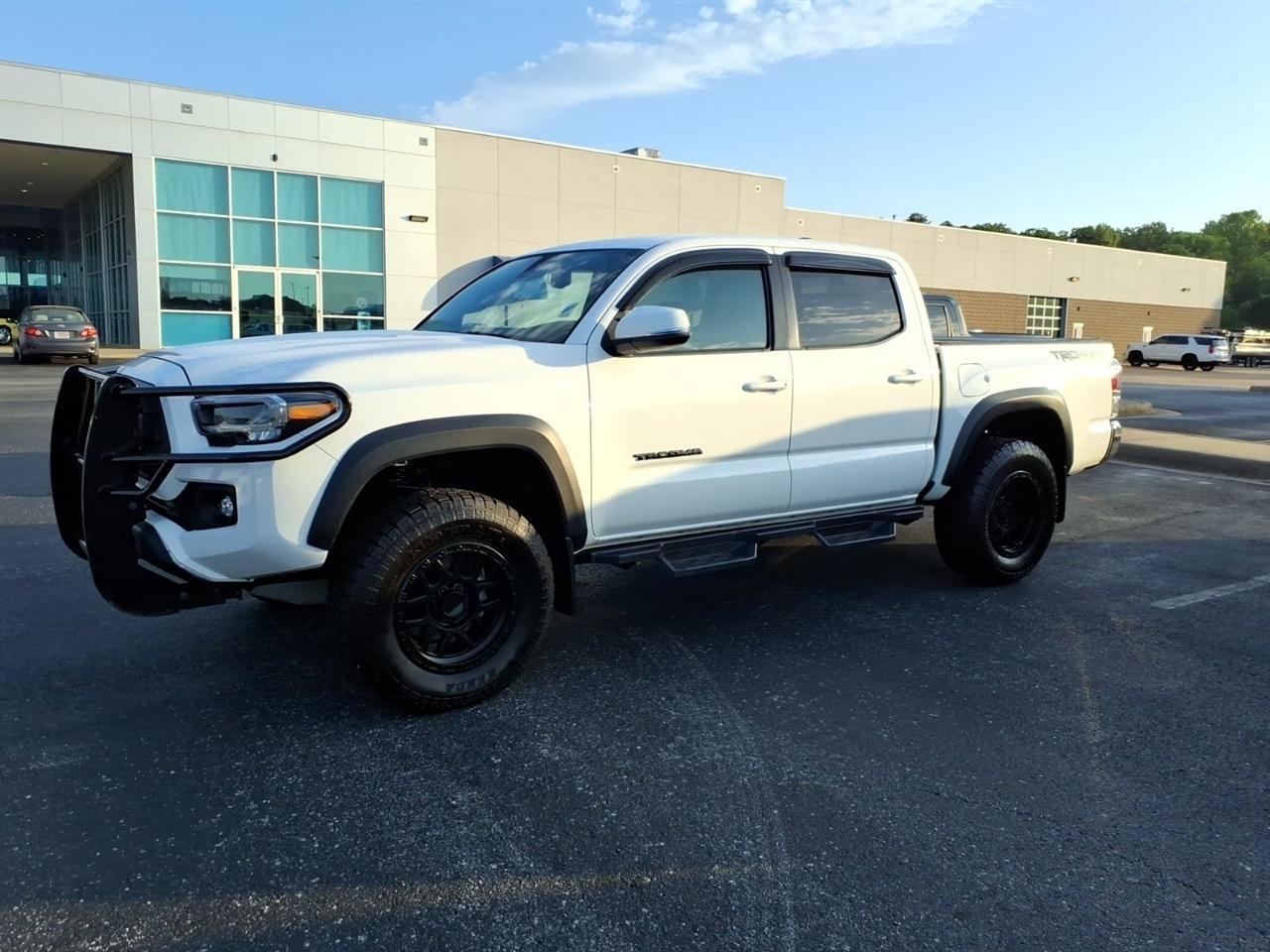 Toyota Tacoma 4WD  2023