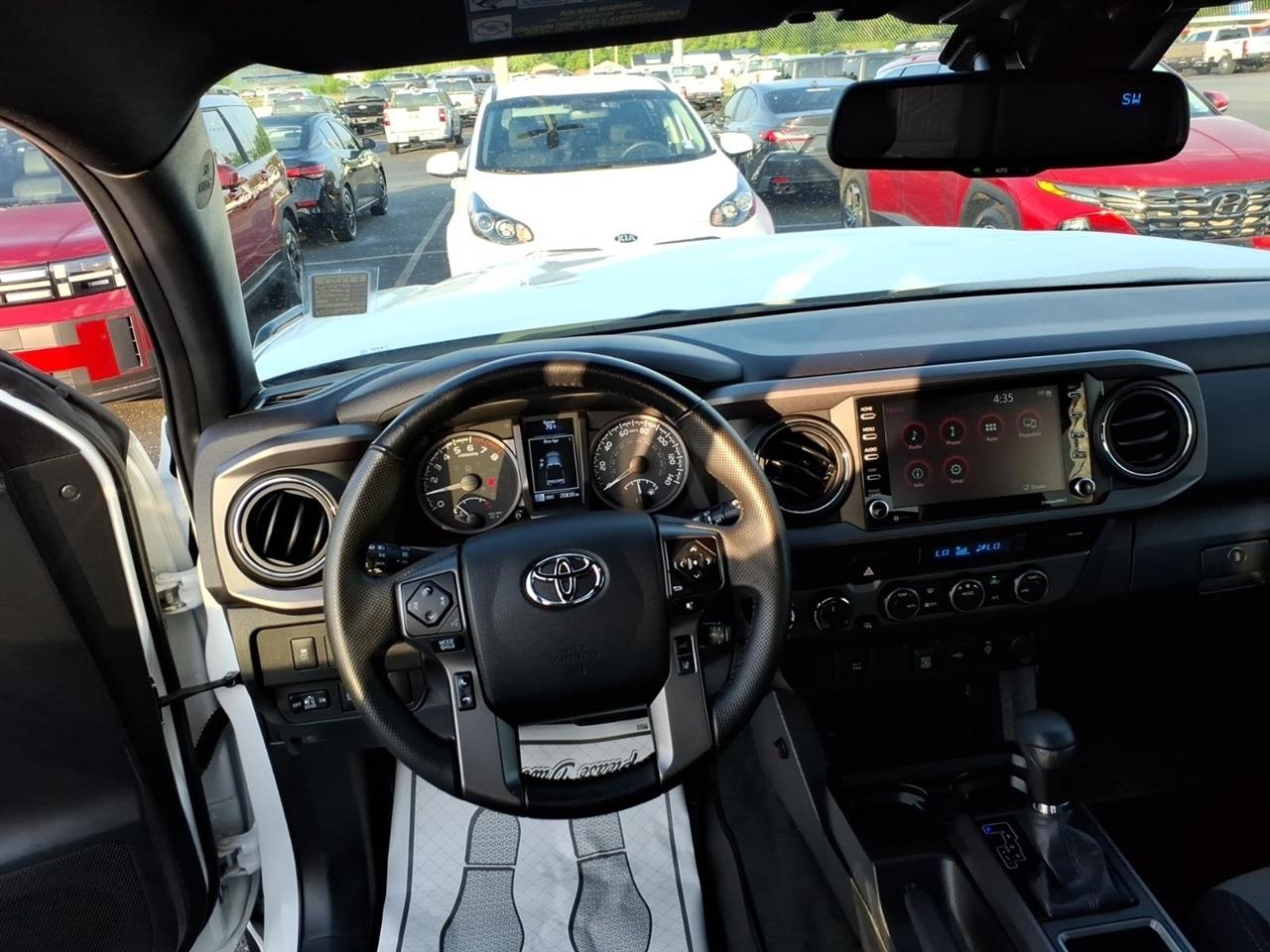 Toyota Tacoma 4WD  2023