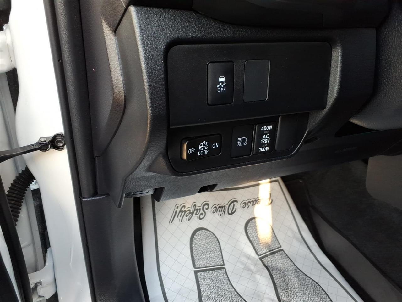 Toyota Tacoma 4WD  2023