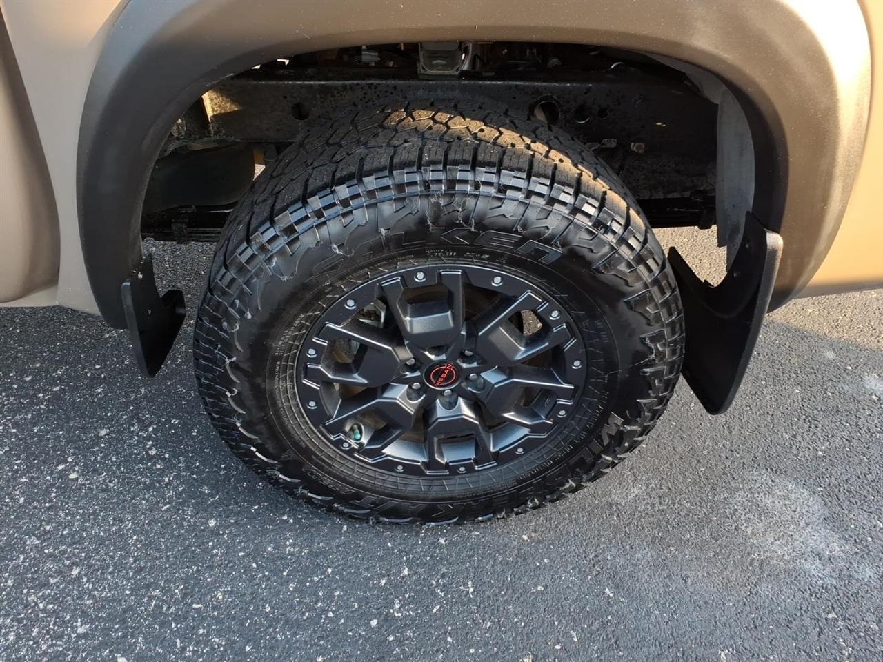 Nissan Frontier  2023