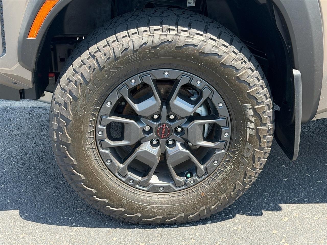 Nissan Frontier  2023