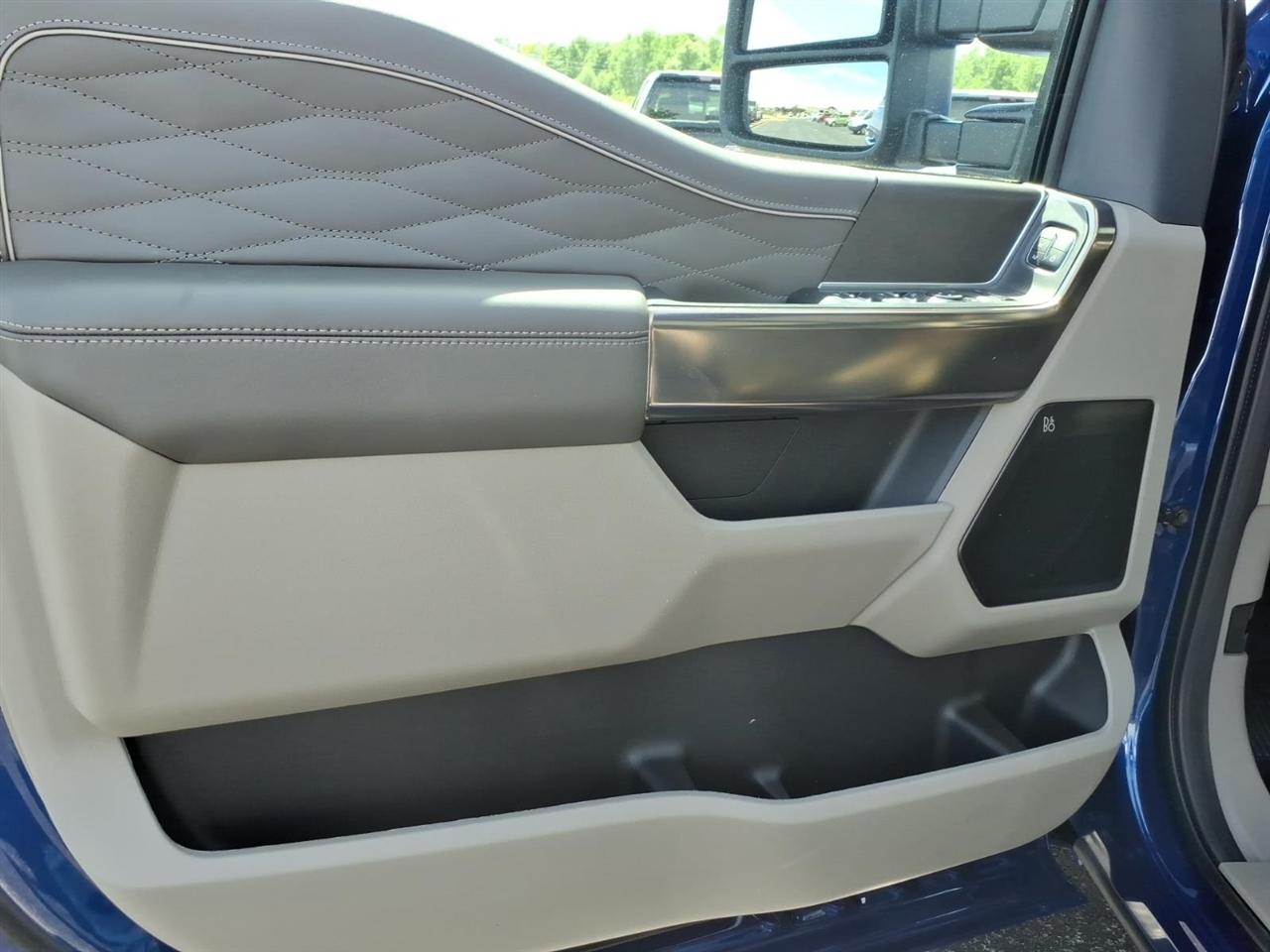 Ford Super Duty F-450 DRW  2026