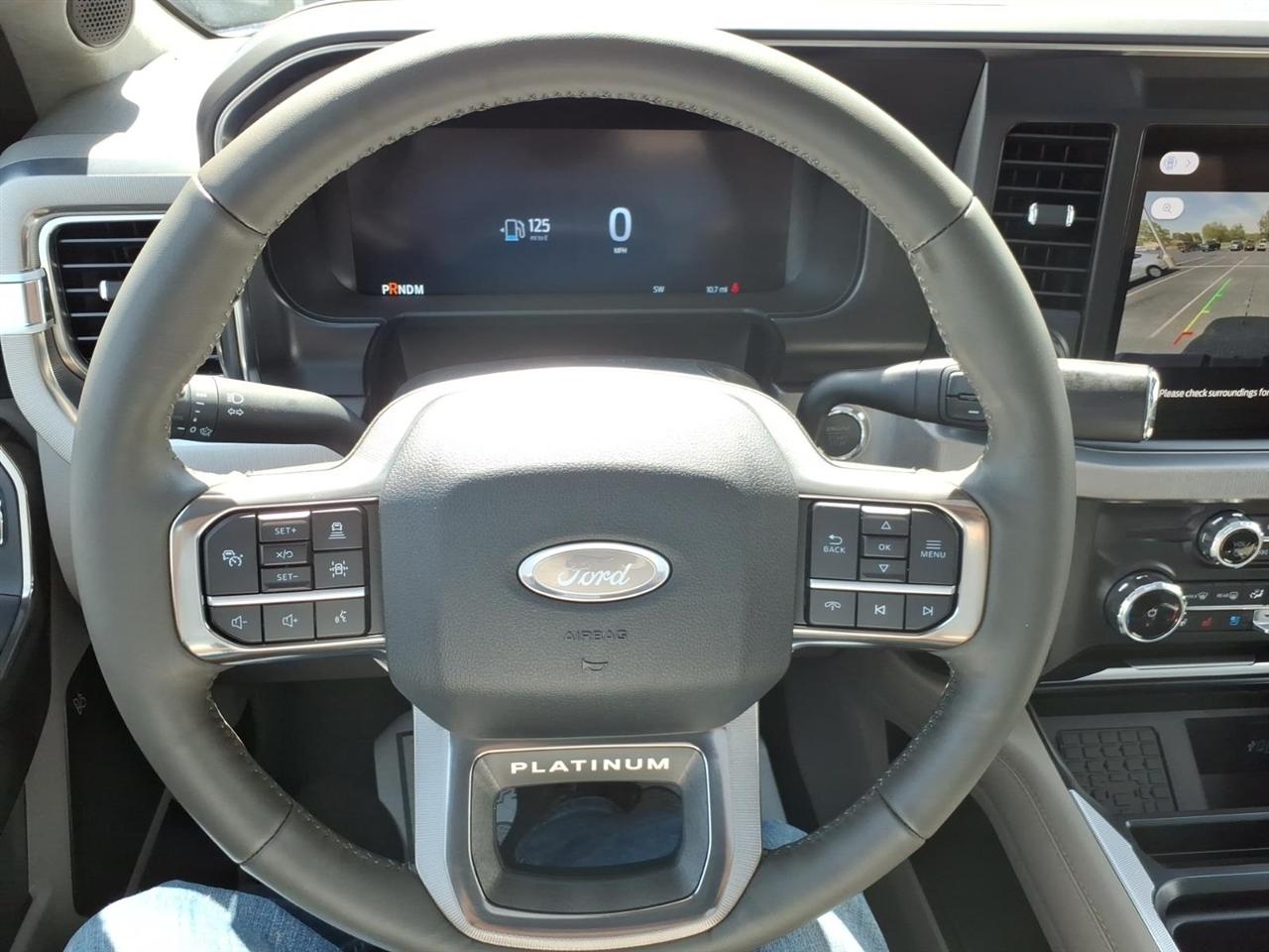 Ford Super Duty F-450 DRW  2026