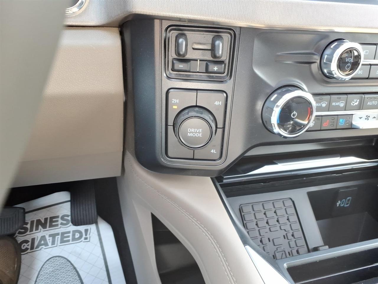 Ford Super Duty F-450 DRW  2026