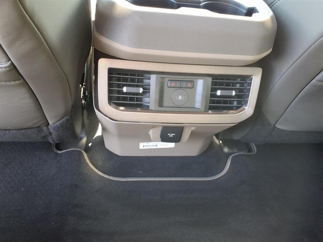 Ford Super Duty F-450 DRW  2026