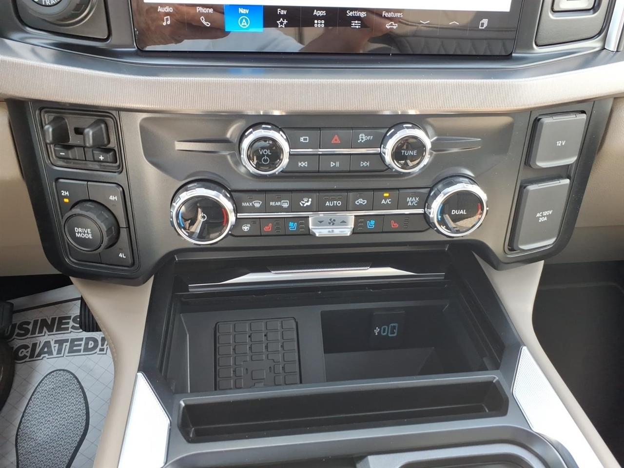 Ford Super Duty F-450 DRW  2026