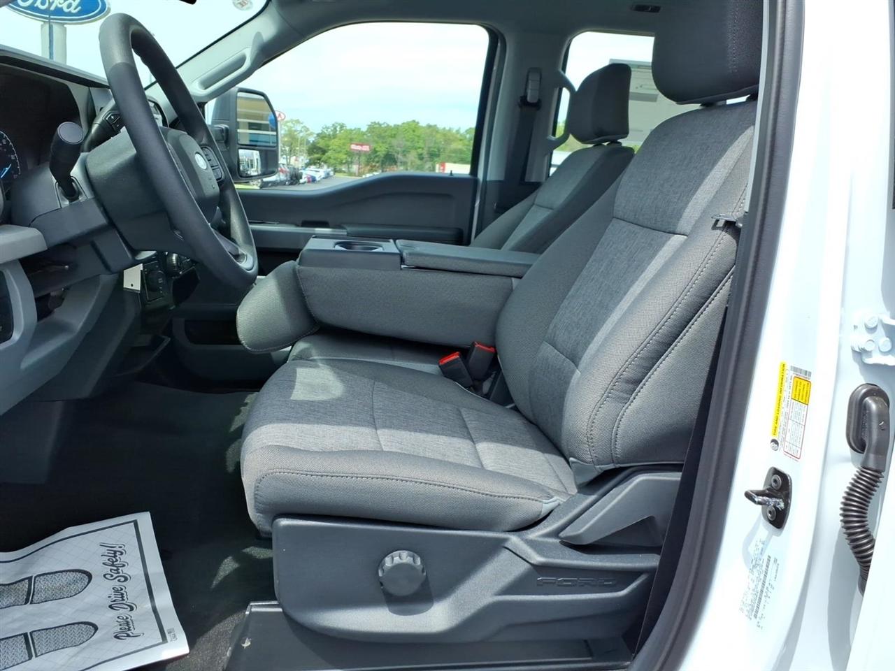 Ford Super Duty F-350 DRW  2026