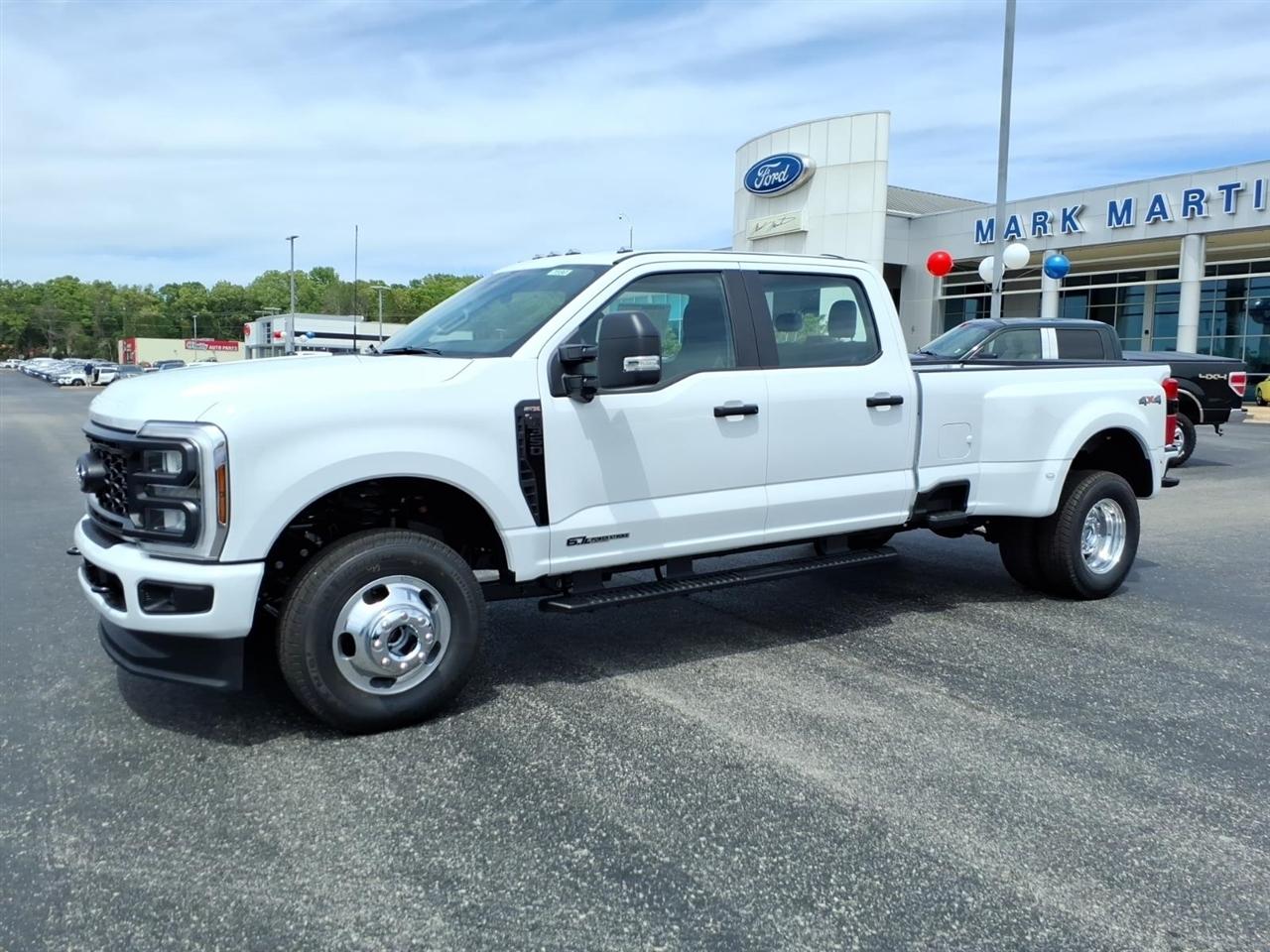 Ford Super Duty F-350 DRW  2026