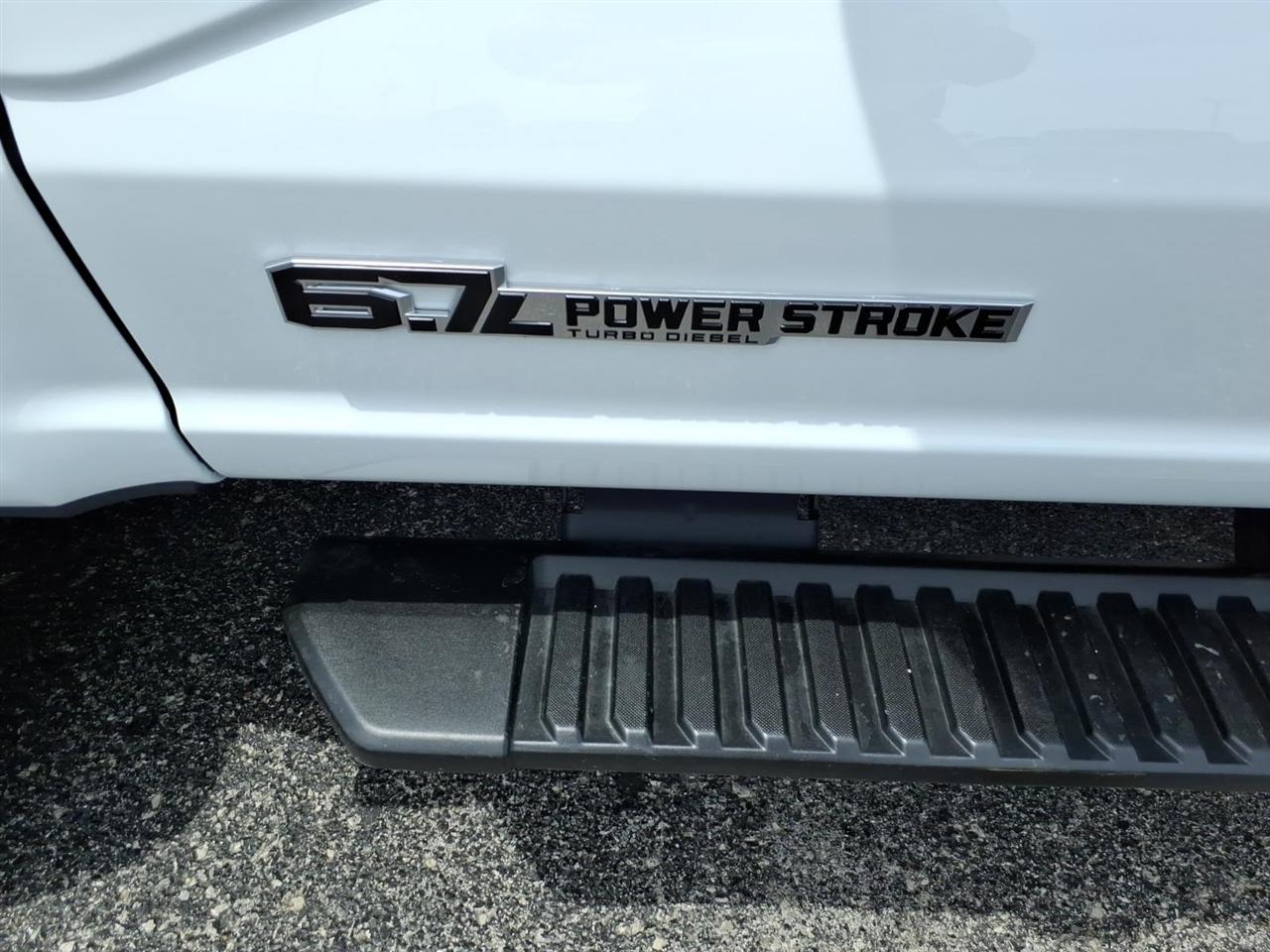 Ford Super Duty F-350 DRW  2026