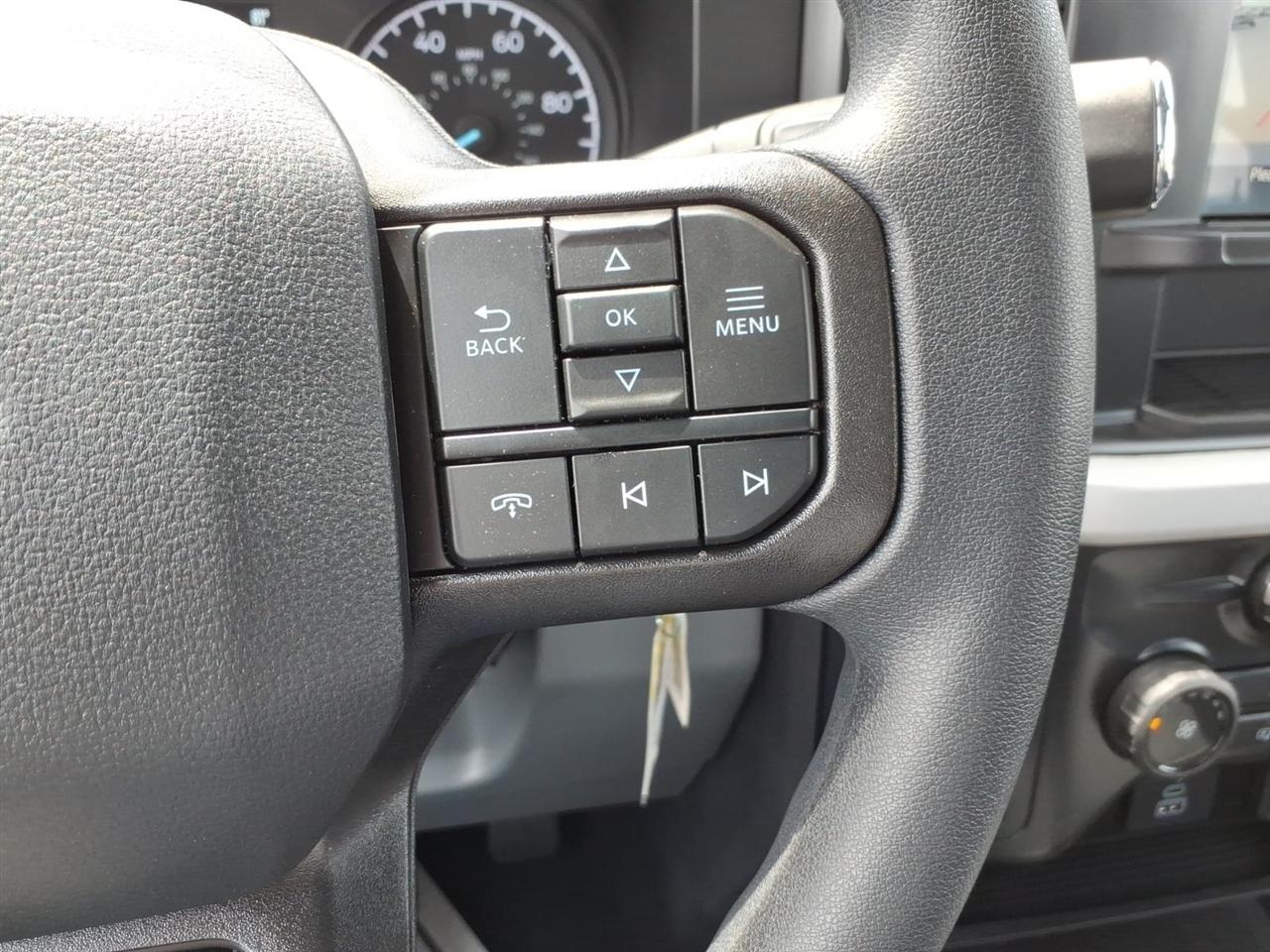 Ford Super Duty F-350 DRW  2026