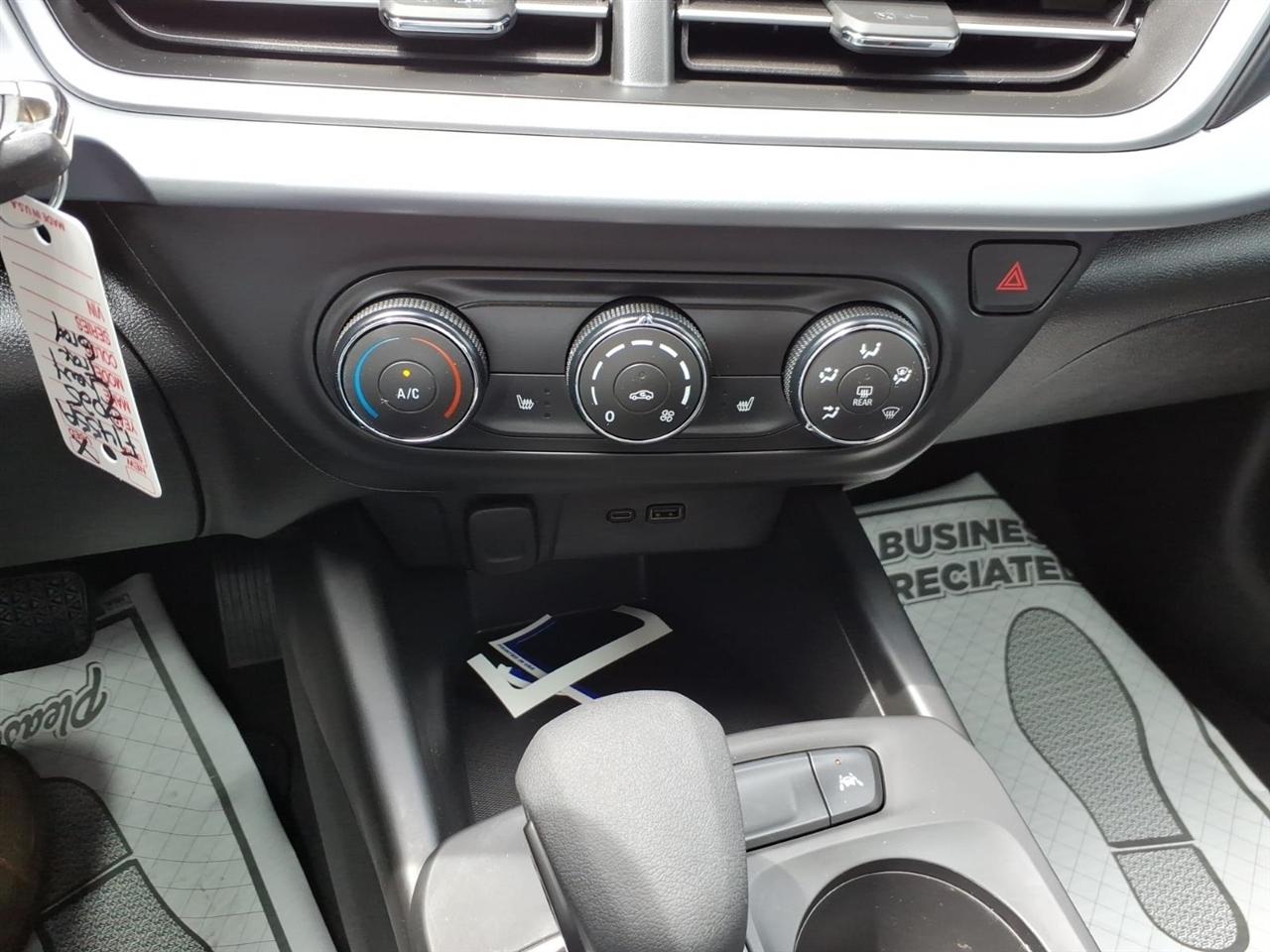 Chevrolet Trax  2025