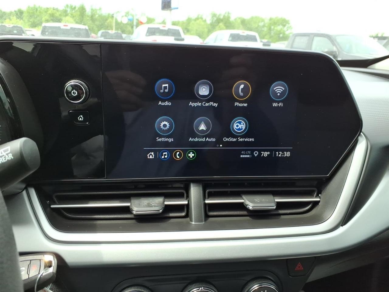 Chevrolet Trax  2025