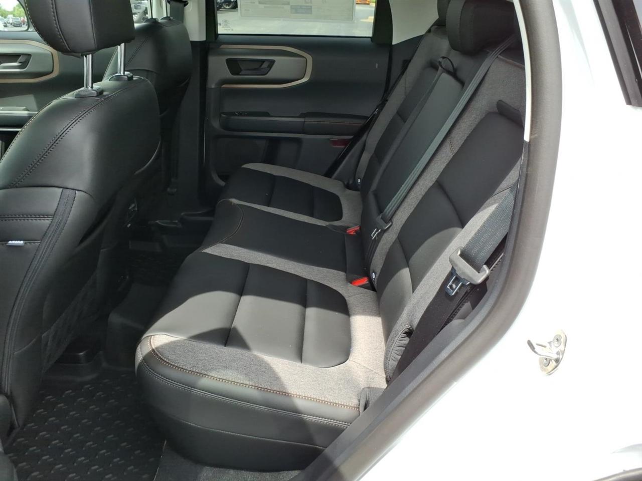 Ford Bronco Sport  2026