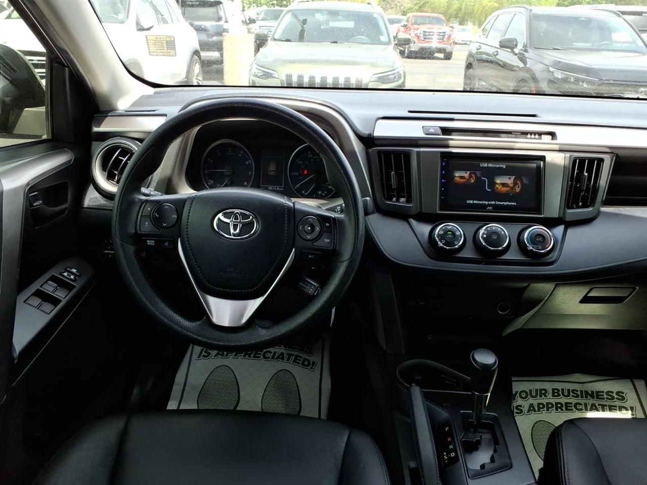 Toyota RAV4  2018