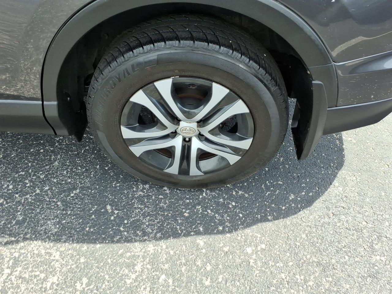 Toyota RAV4  2018