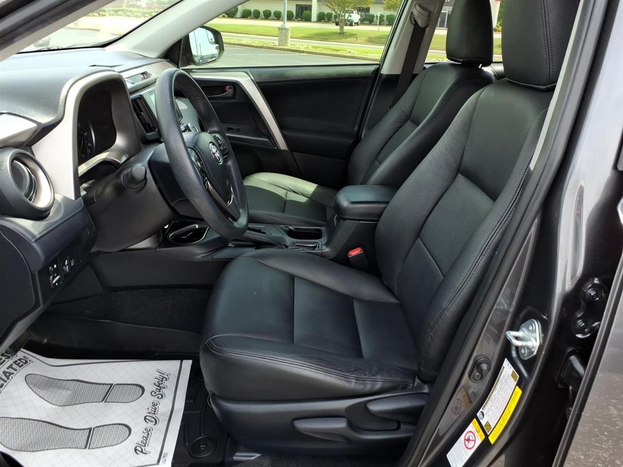 Toyota RAV4  2018