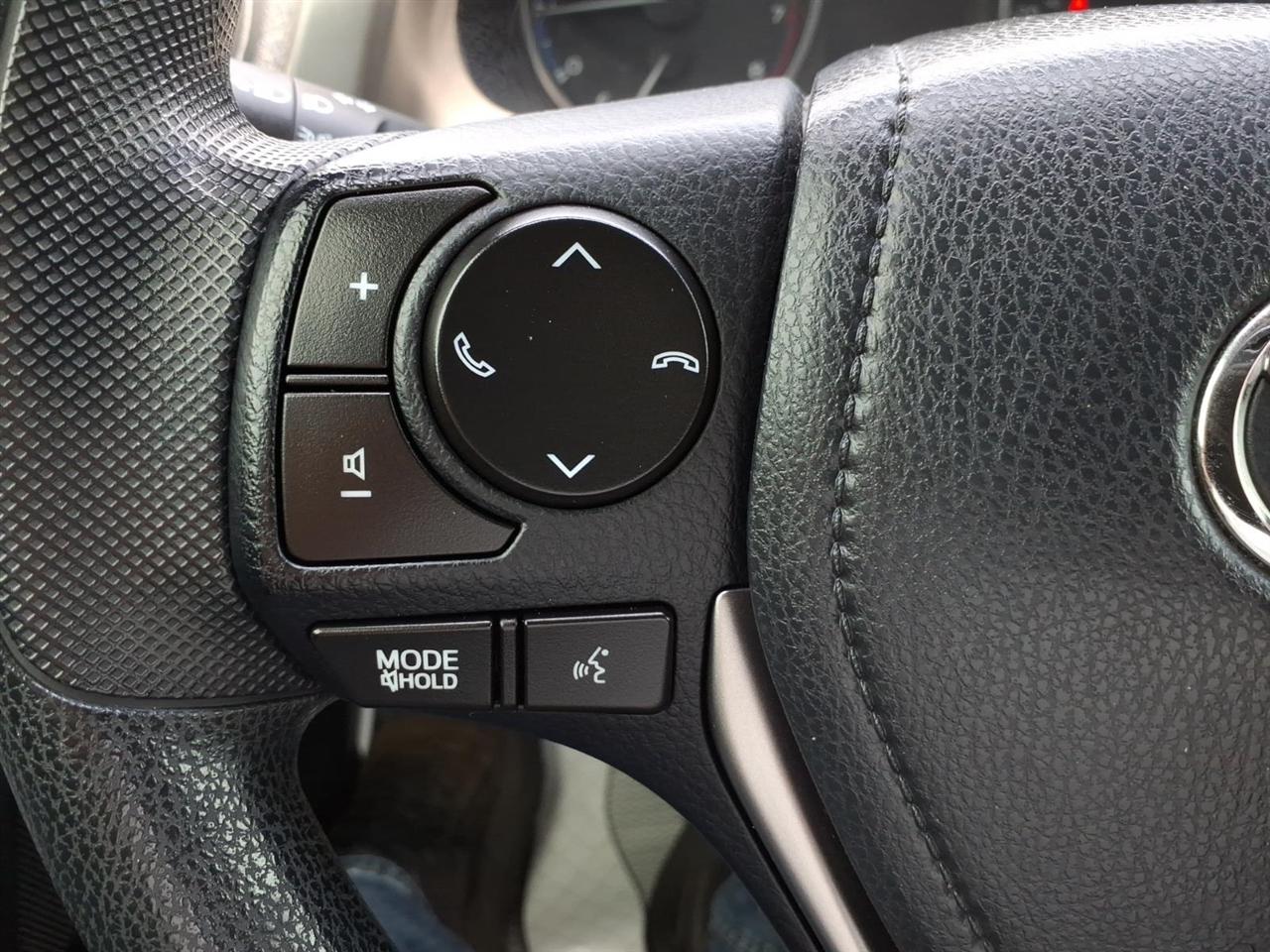 Toyota RAV4  2018