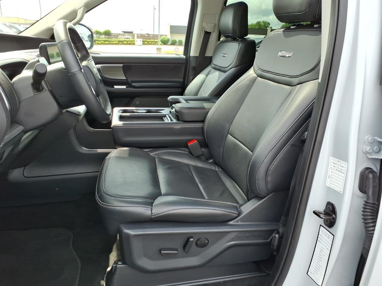 Ford Expedition  2025